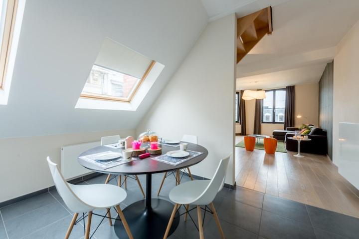 Апартаменты Smartflats Design - Opera Льеж Экстерьер фото